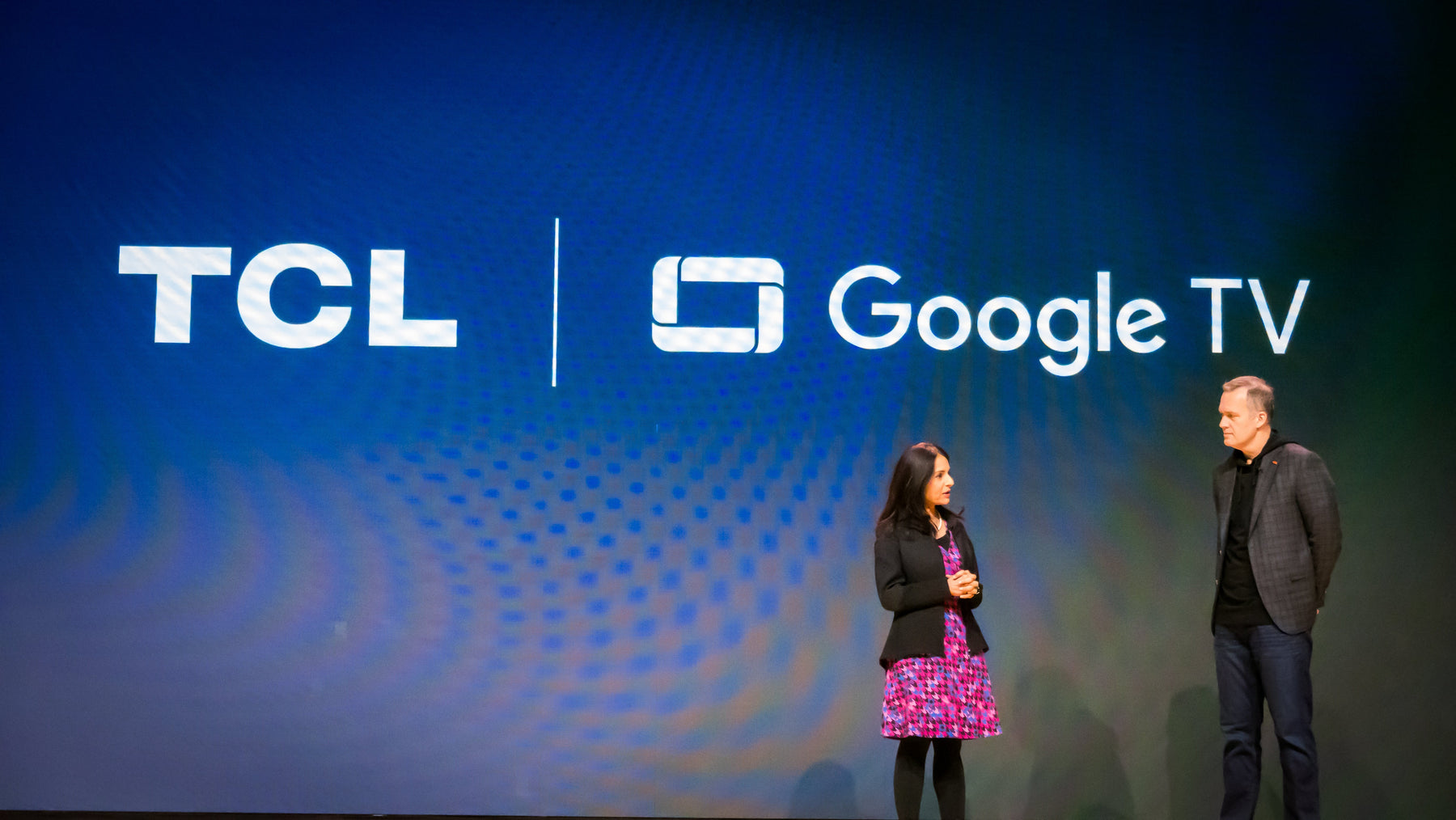 TCL Presenta los Nuevos Google TVs con Modelo Gemini en CES 2025